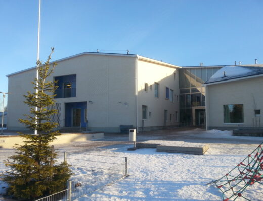 Ojaniittutalo Library